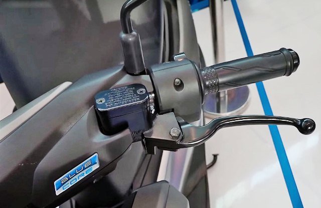Adopsi Teknologi Blue Core dan VVA Pada Motor Matic NMax